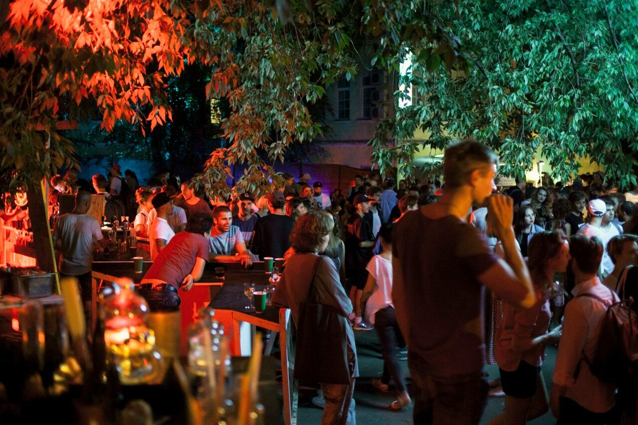 Арендовать Avangarden – двухэтажный особняк