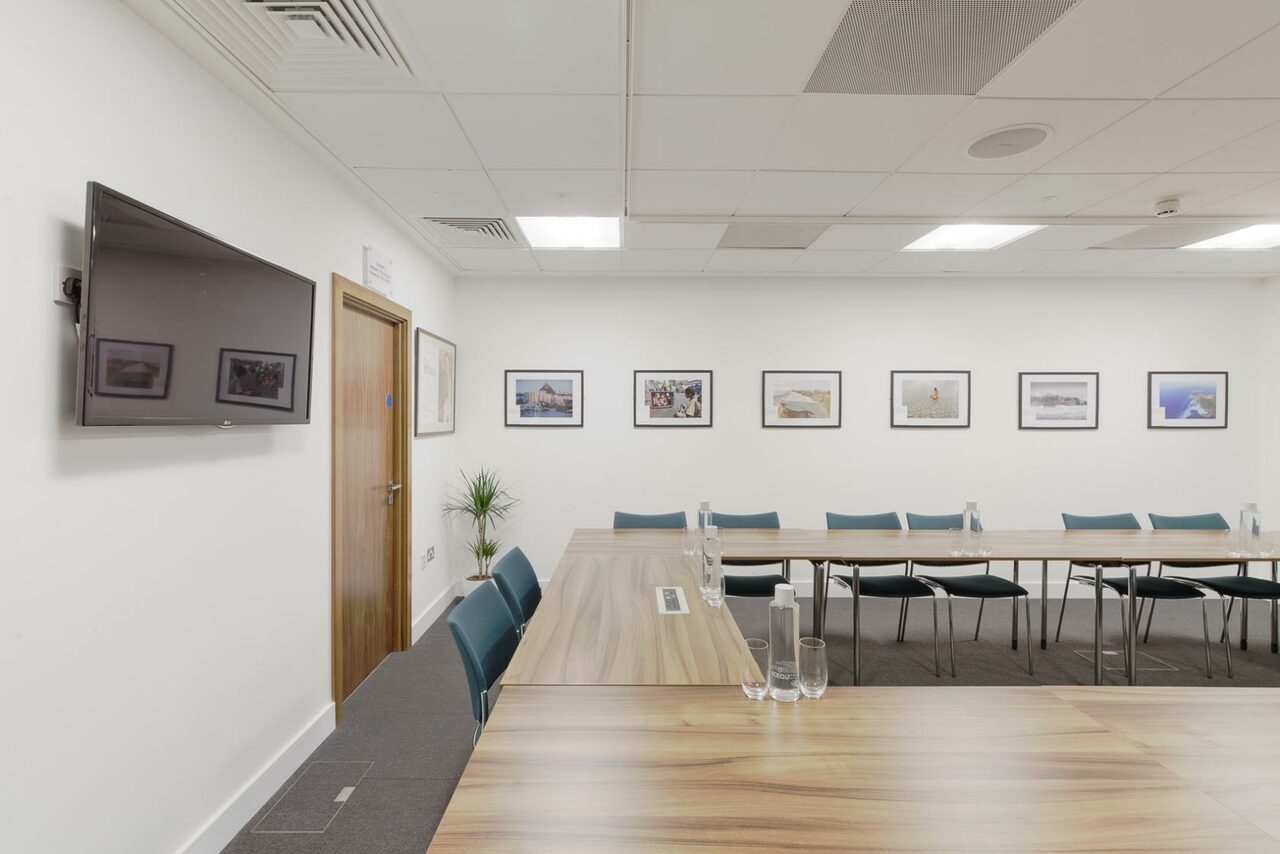 Арендовать Reeves