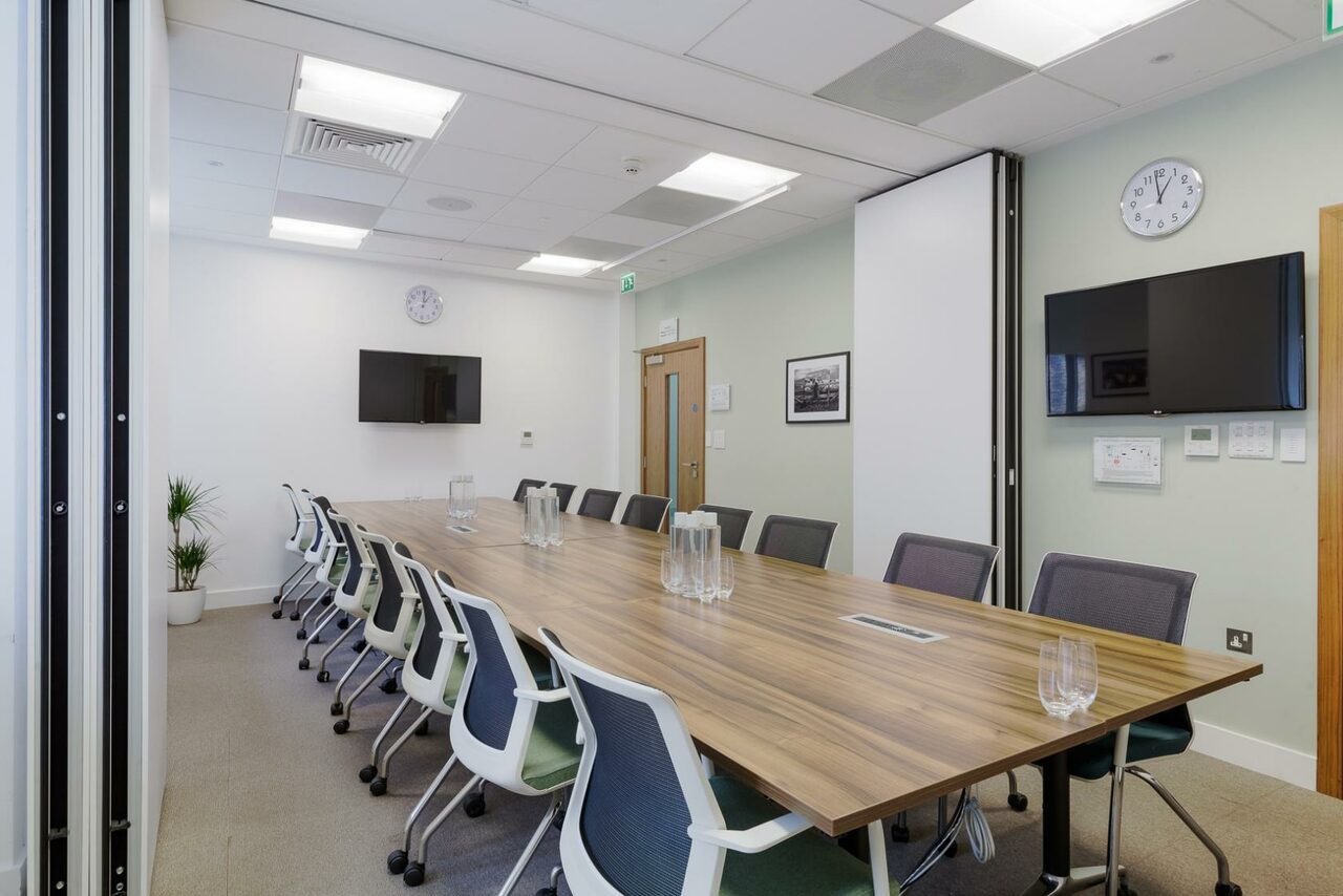 Арендовать Amazon, Nile & Ganges