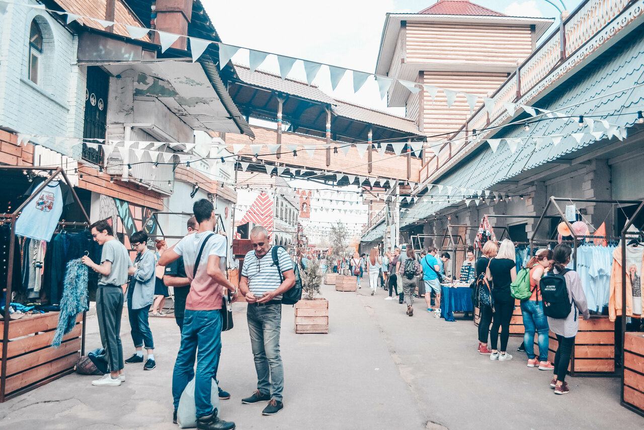 Арендовать Vernissage Уличная зона для масштабных мероприятий