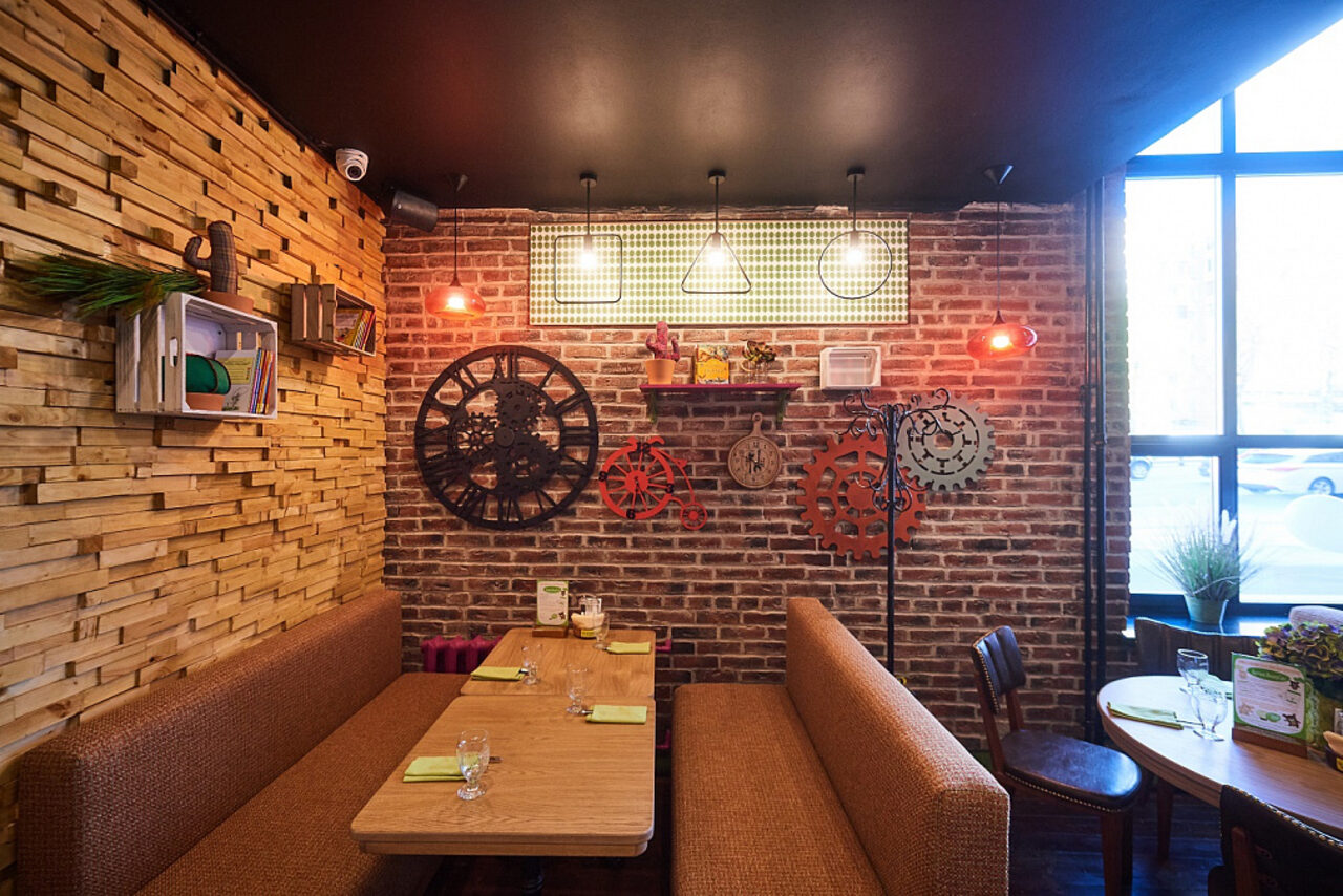 Арендовать Семейное лофт-кафе 