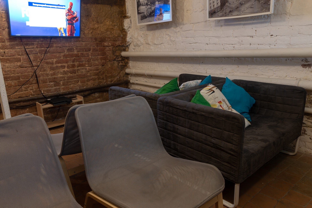 Арендовать CheckPoint Лофт для игр в приставки в центре Москвы