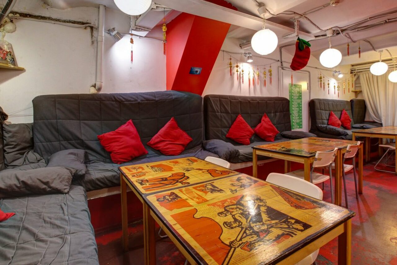 Арендовать Уютная комната, оформленная в стиле города "Пекин"