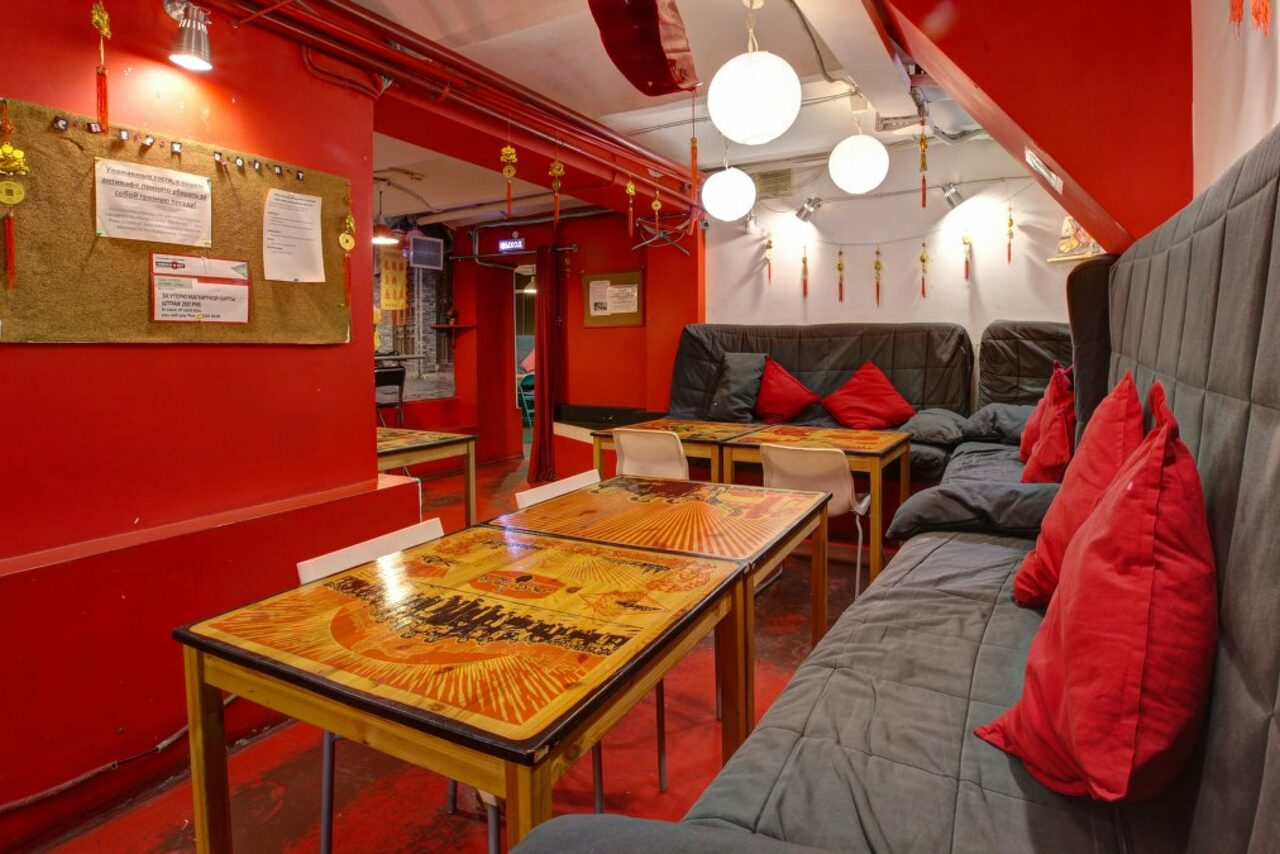 Арендовать Уютная комната, оформленная в стиле города "Пекин"