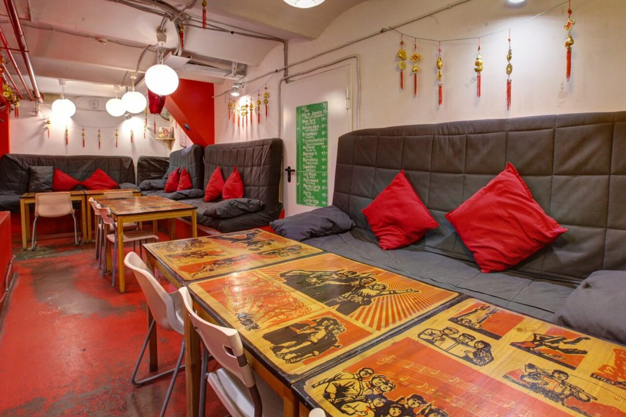 Арендовать Уютная комната, оформленная в стиле города "Пекин"