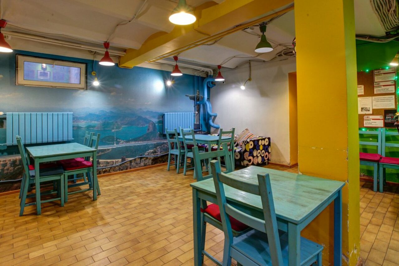 Арендовать Просторный зал для коворкинга в центре Москвы с компьютерами