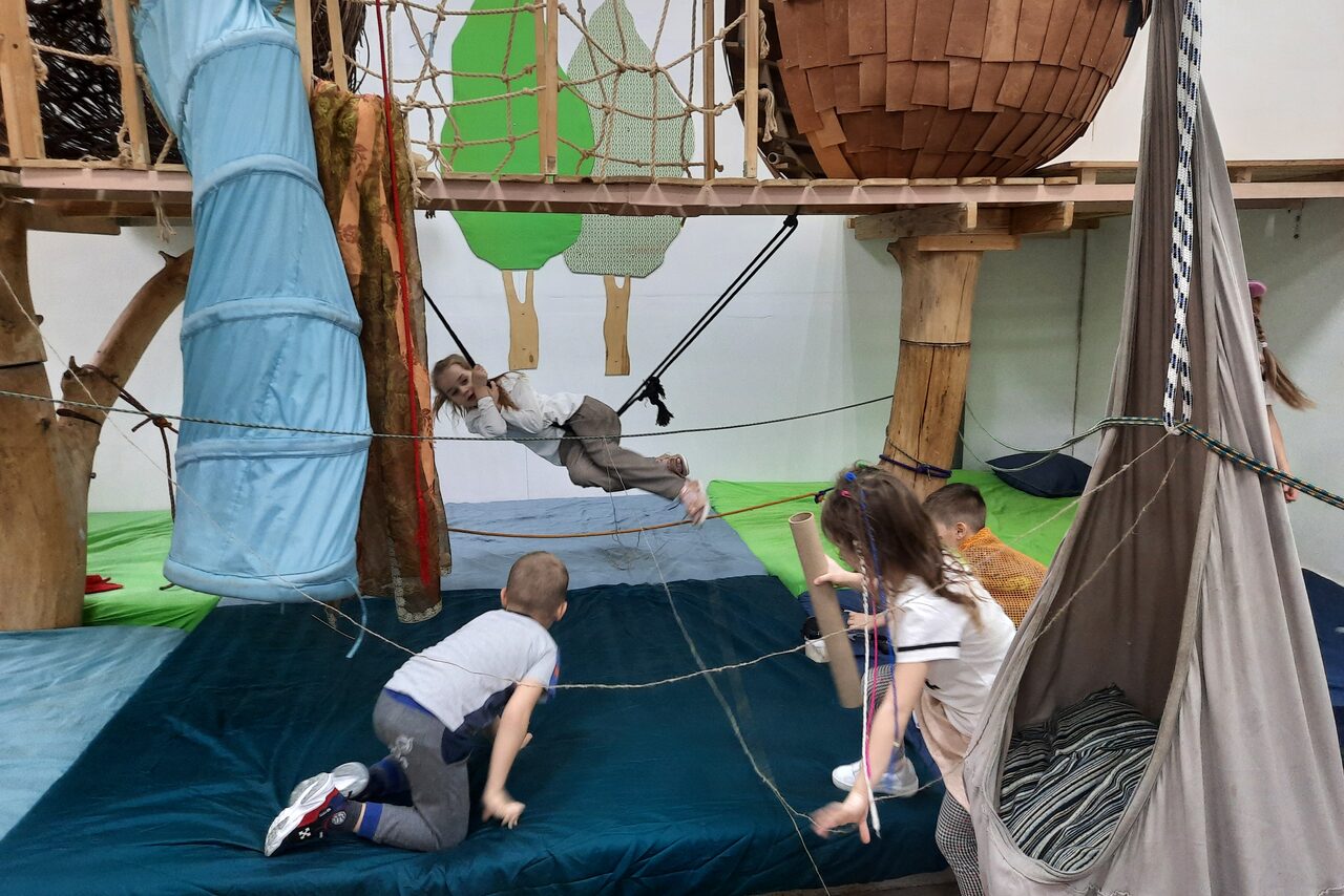 Арендовать Детский эко-лофт