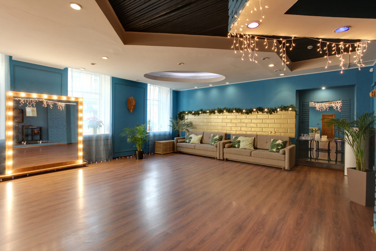 Арендовать Мамита. Учим хорошо танцевать