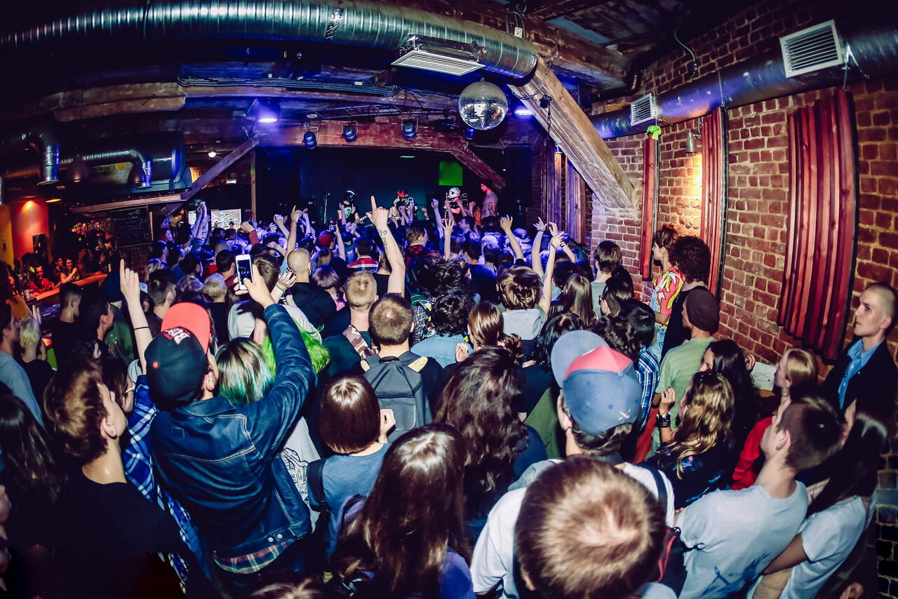 Арендовать Лофт-клуб в центре города