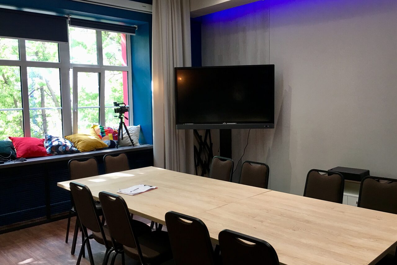 Арендовать Лофт для работы и отдыха