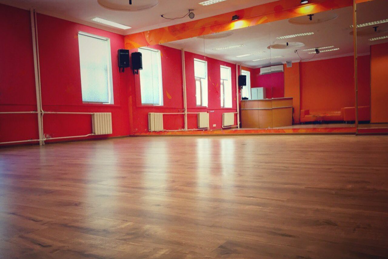 Арендовать Мир Танца. Танцевальный зал
