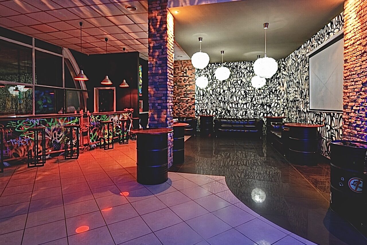 Арендовать Moonlight Loft. Клубный лофт 