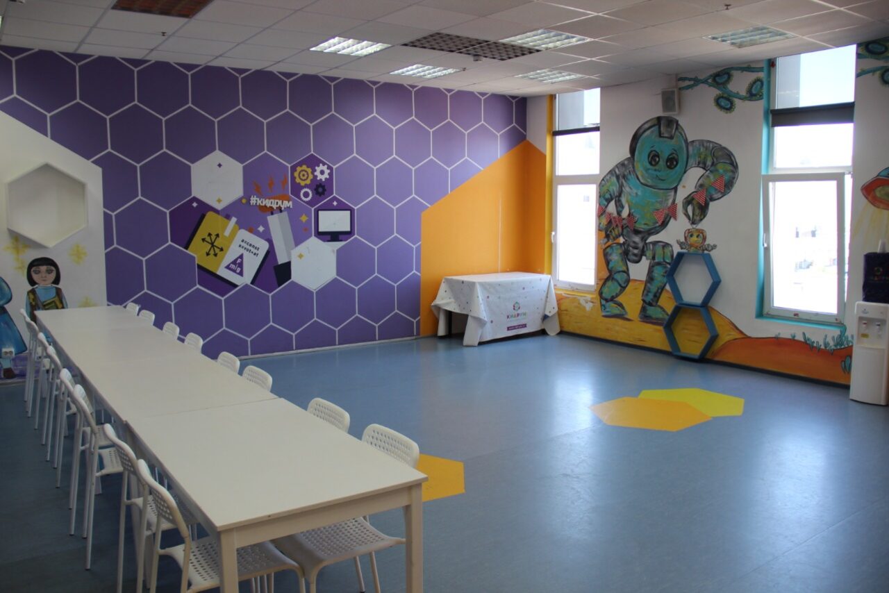 Арендовать Просторная комната для проведения детского праздника