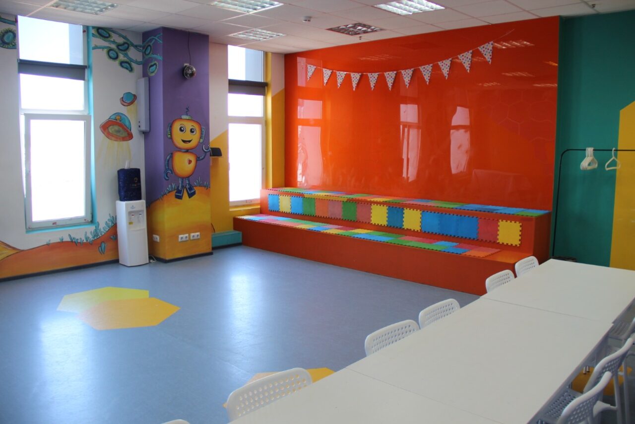 Арендовать Просторная комната для проведения детского праздника