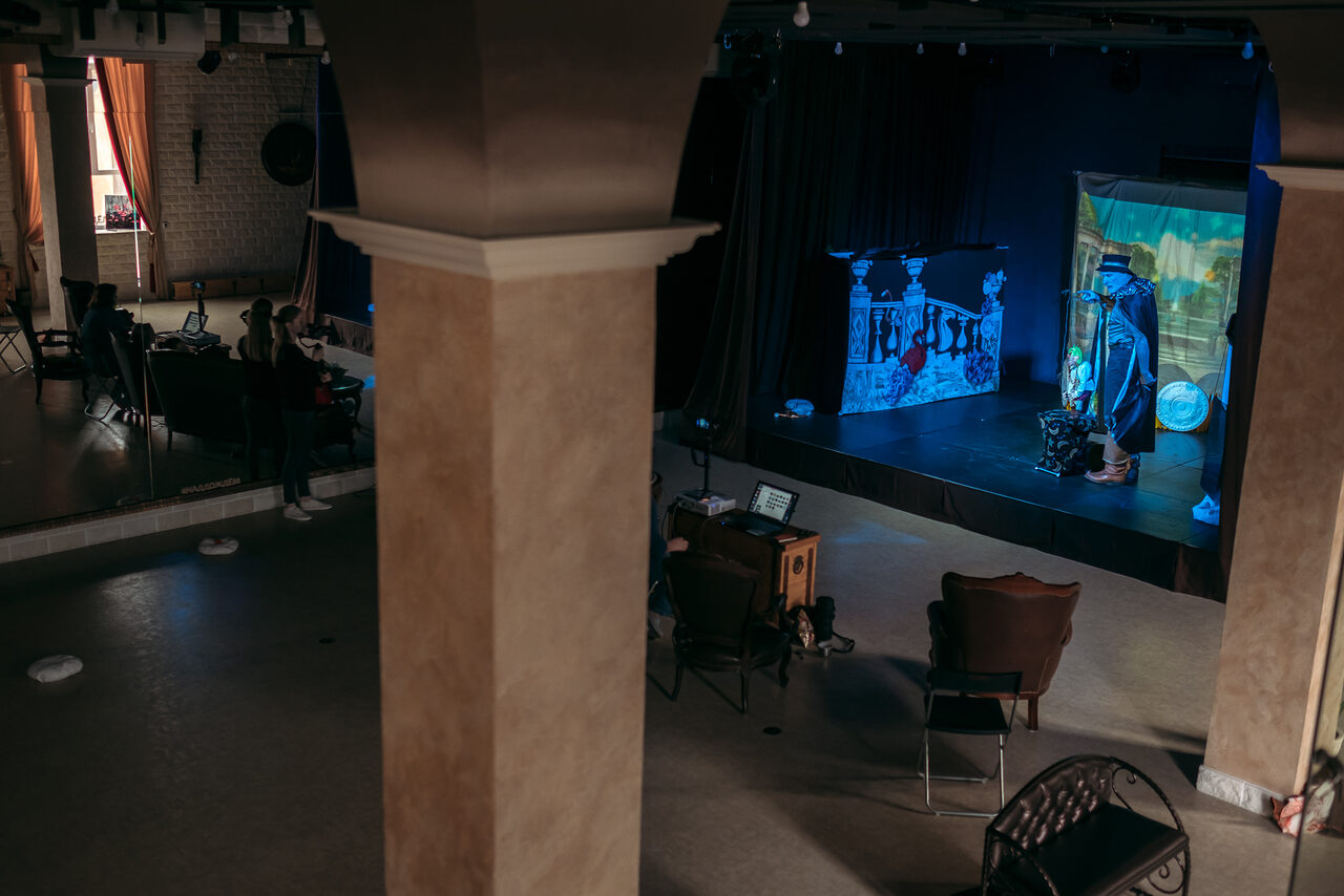 Арендовать Над дождём Площадка в Санкт-Петербурге 