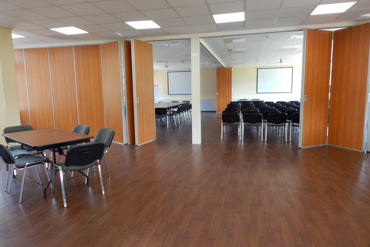 Арендовать HELIOPARK Lesnoy конференц-зал