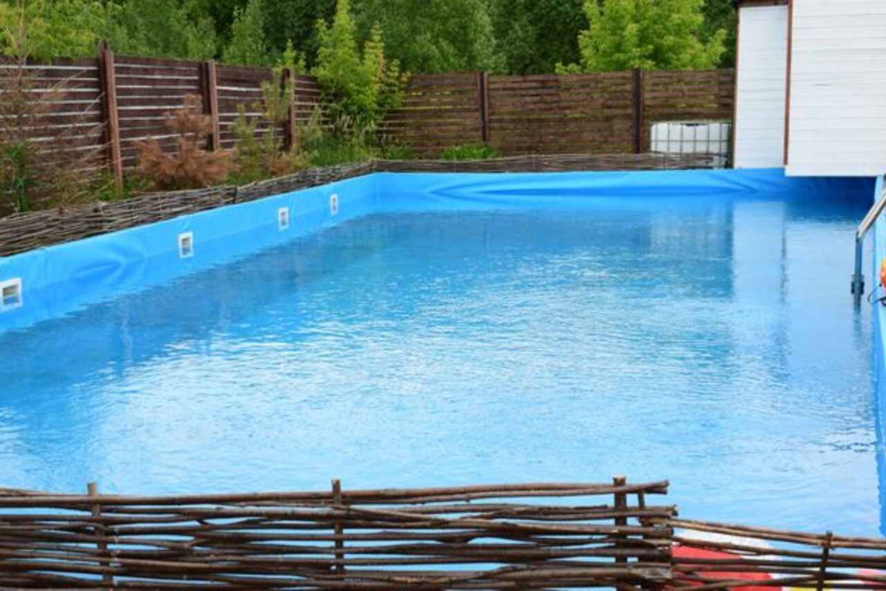 Арендовать Загородная зона отдыха с бассейном