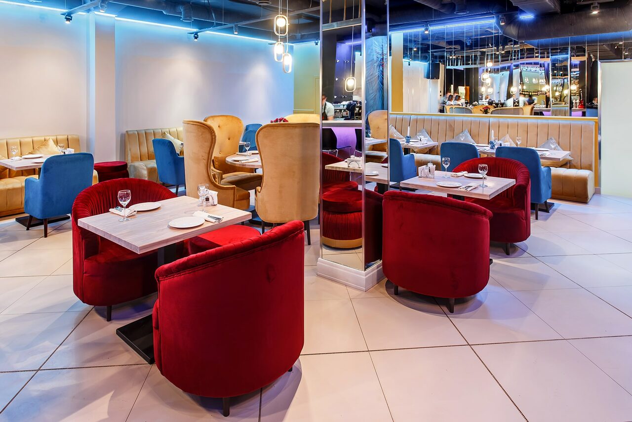 Арендовать GOLDMEMBAR. Бар-ресторан в центре города под закрытие