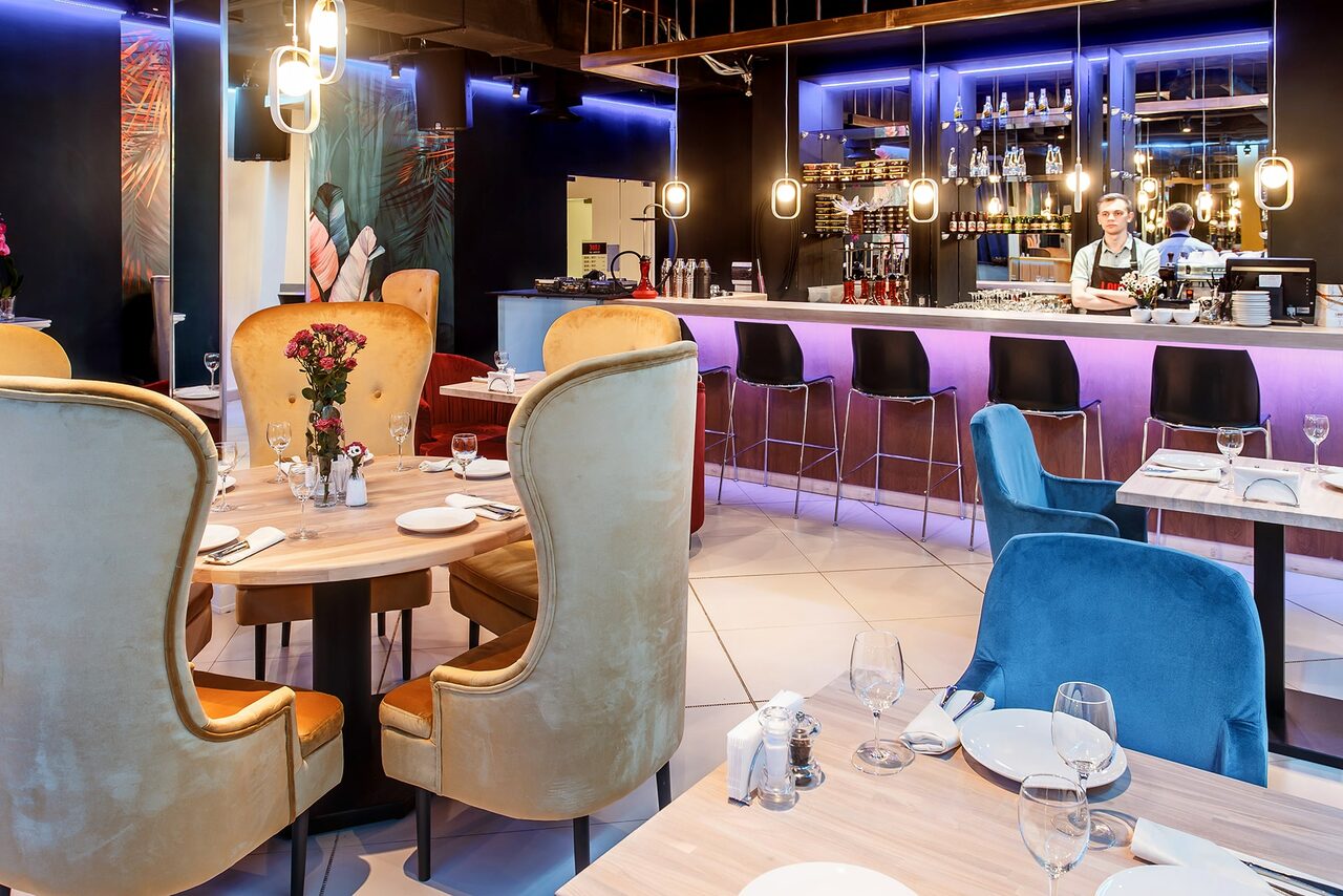 Арендовать GOLDMEMBAR. Бар-ресторан в центре города под закрытие