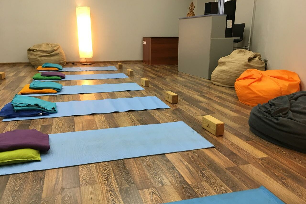 Арендовать Abrikos Hostel. Абрикос Хостел