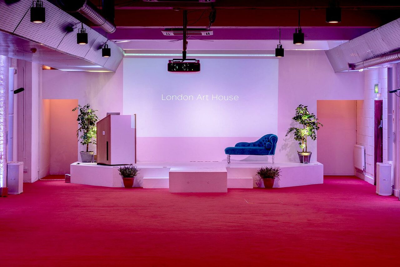 Арендовать Conference Room at London Art House