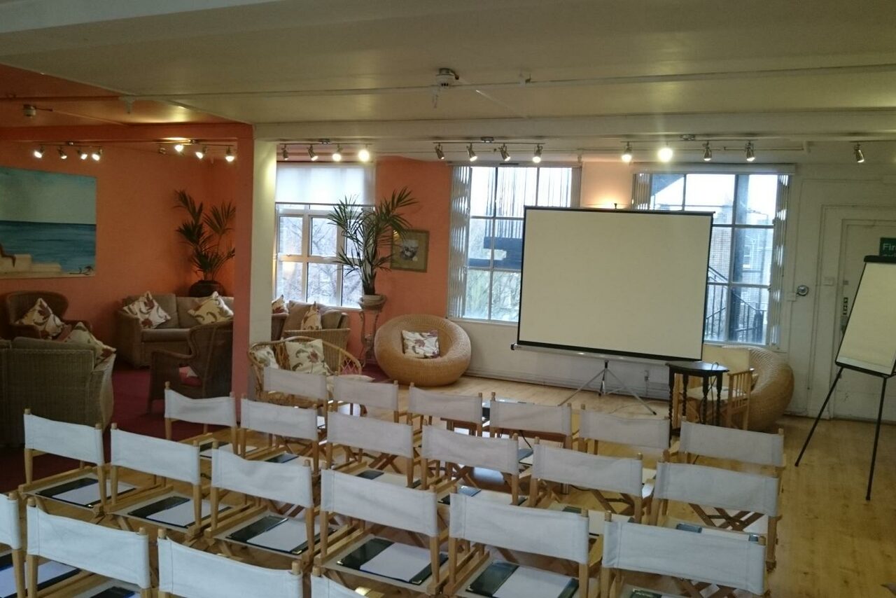 Арендовать Art Studio at London Art House