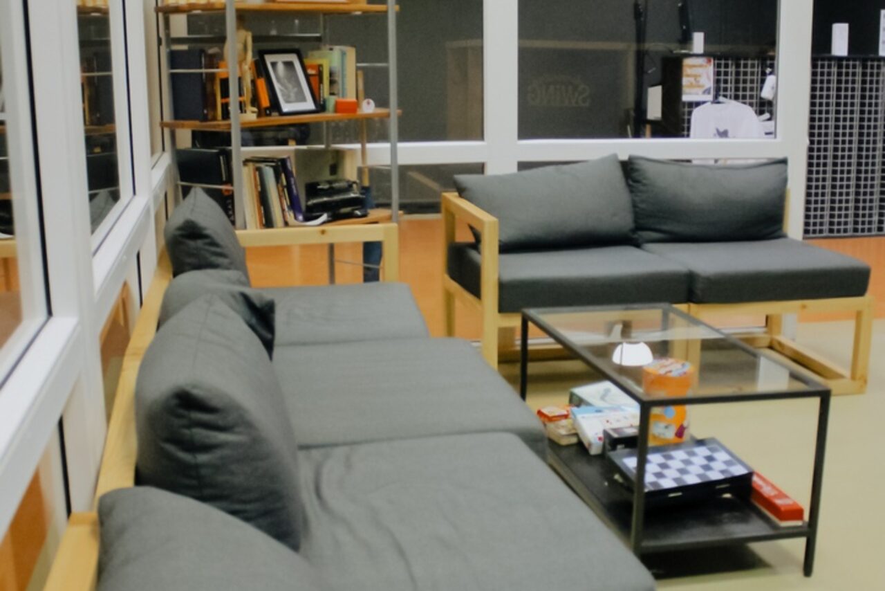 Арендовать Summertime Swing Зал для репетиций и мероприятий