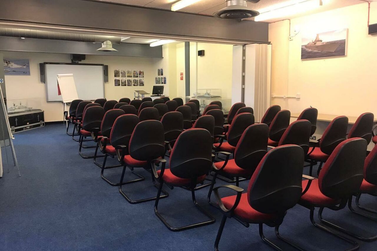 Арендовать Classrooms 1/49 - 1/52 at Tower Hill