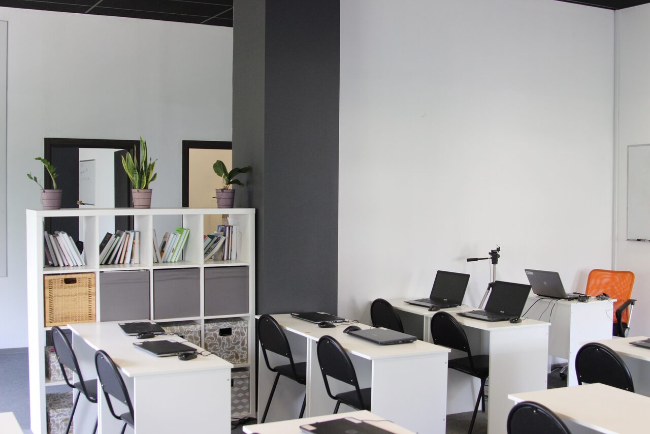 Арендовать MyAcademy