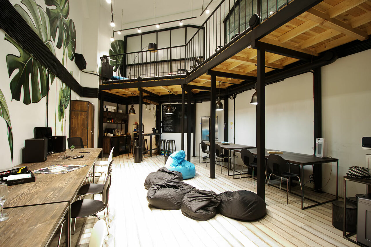 Арендовать Telegraph Hall Двухуровневый лофт в центре города