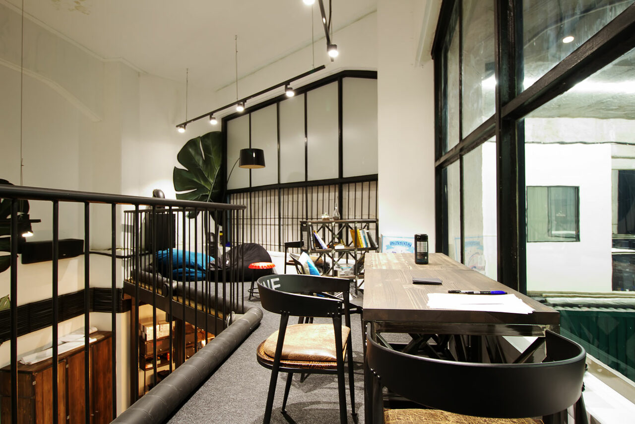 Арендовать Telegraph Hall Двухуровневый лофт в центре города