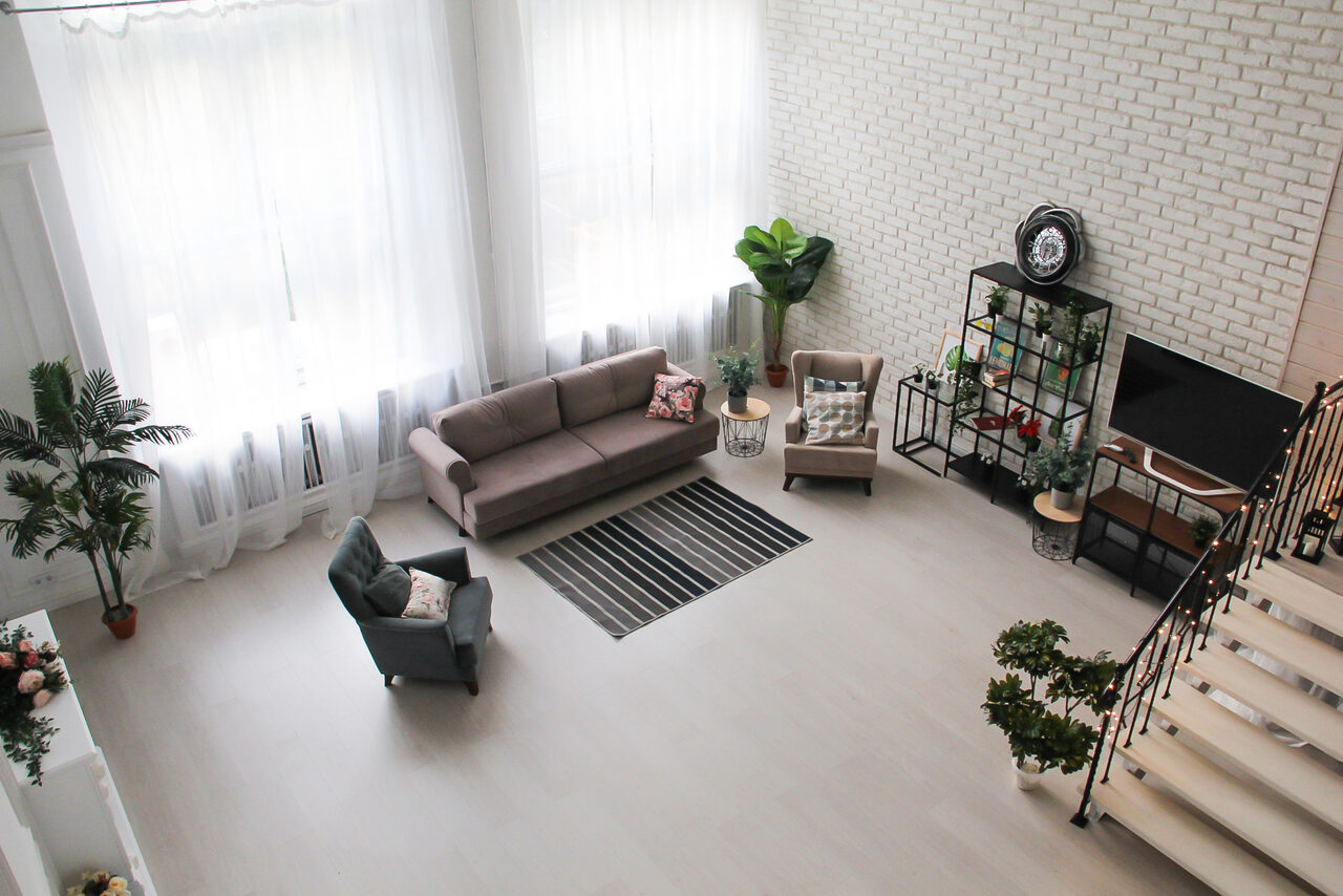 Арендовать Loft Red Star Двухэтажный лофт в светлых тонах