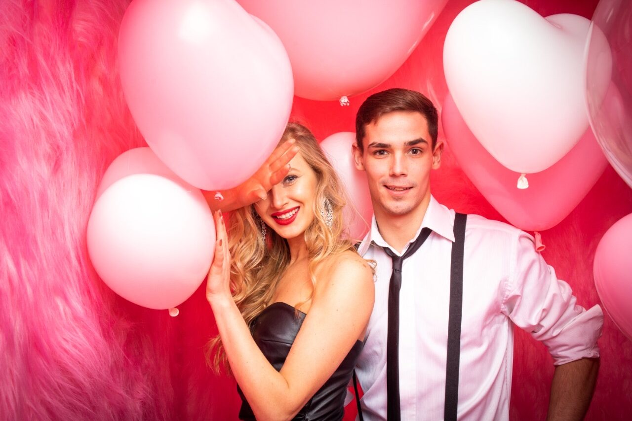 Арендовать Лофт Космос. Белый лофт в особняке