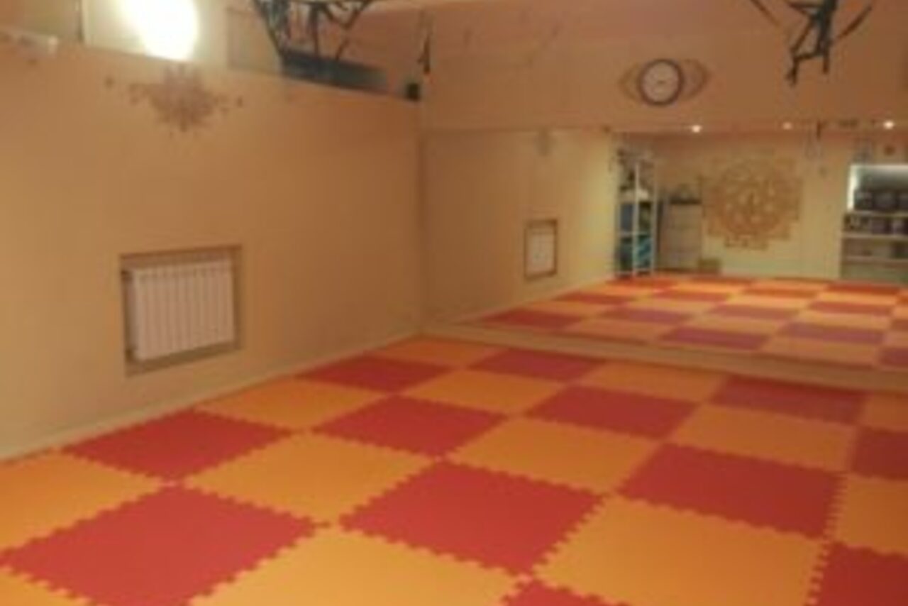 Арендовать Студия йоги