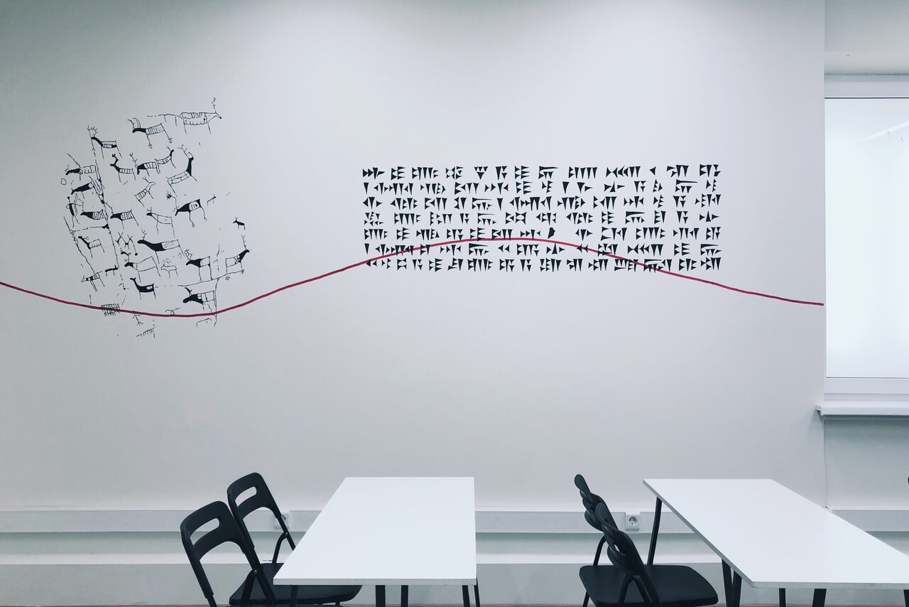 Арендовать KES Rooms. Большой зал для обучающих мероприятий