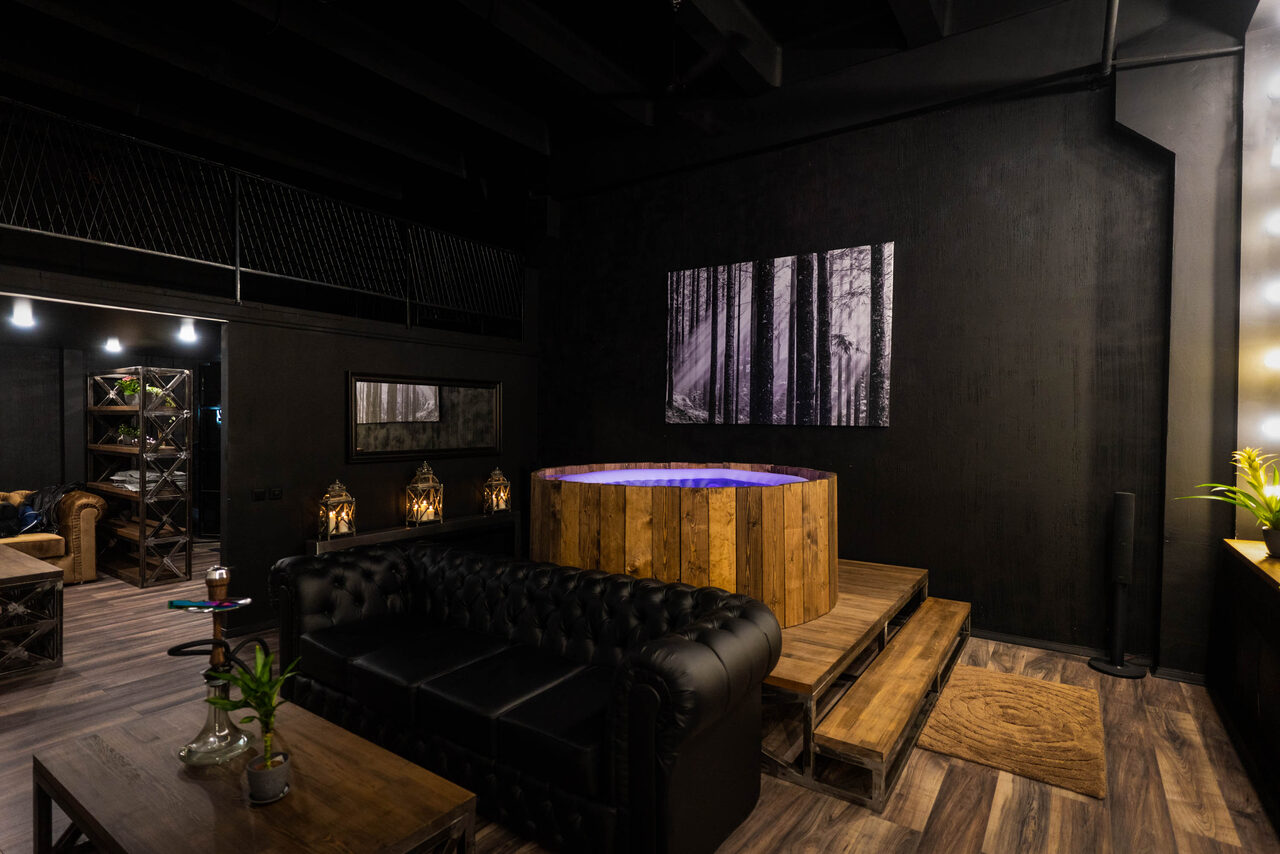 Арендовать Igloobar. Уникальный лофт-кинозал 