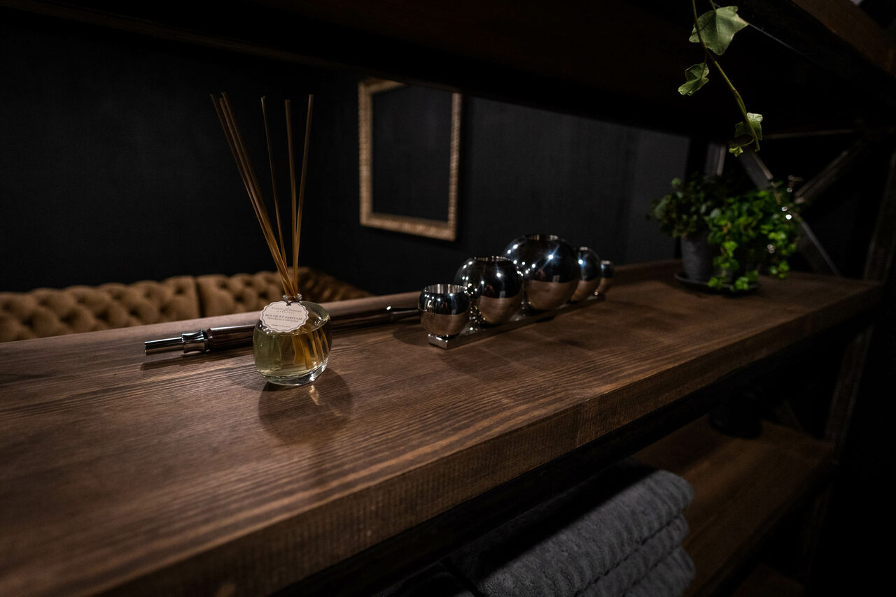 Арендовать Igloobar. Уникальный лофт-кинозал 