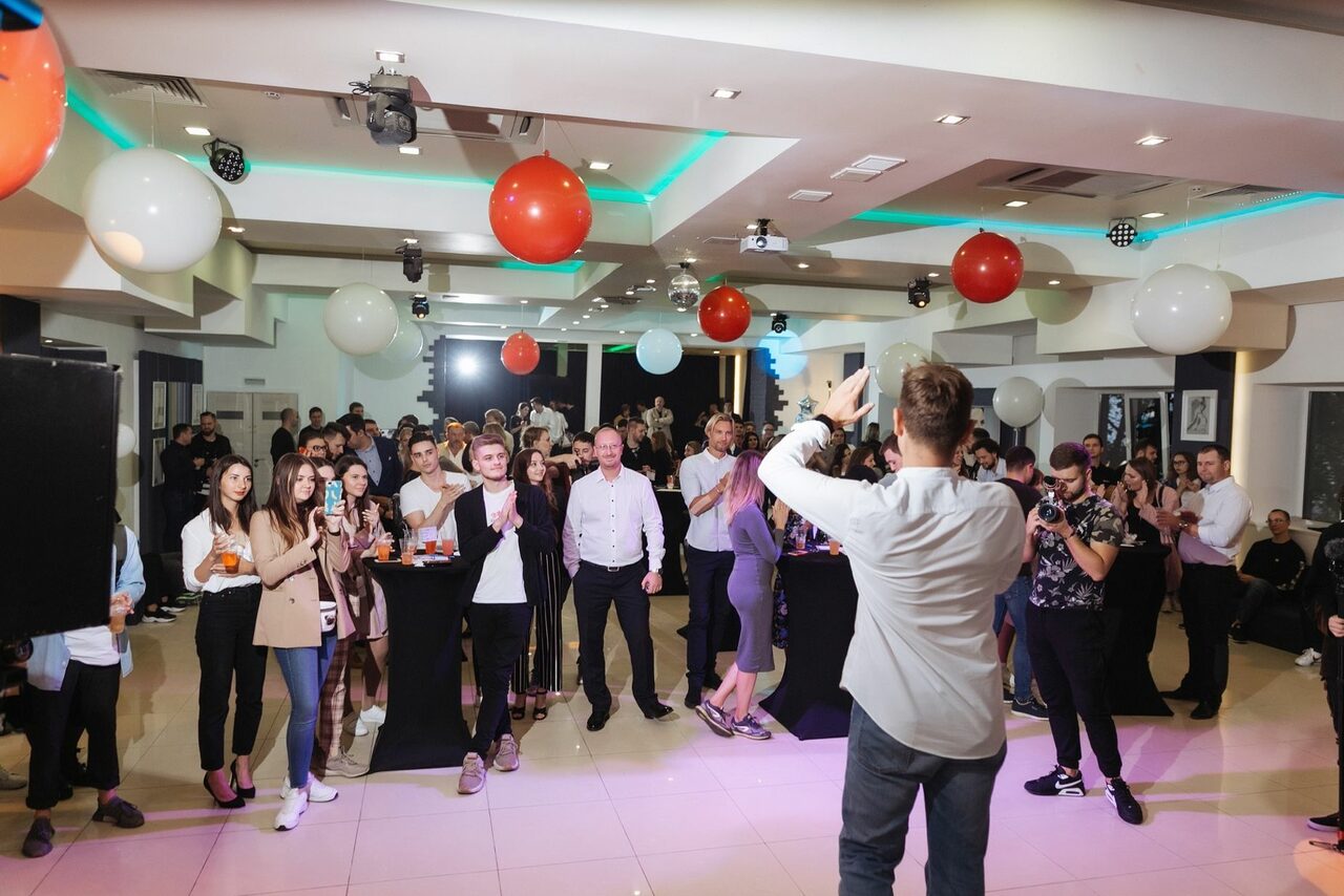 Арендовать Светлый лофт для конференций