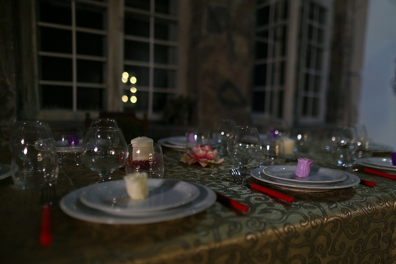 Арендовать Graf-Studio. Двухуровневый лофт с барной стойкой