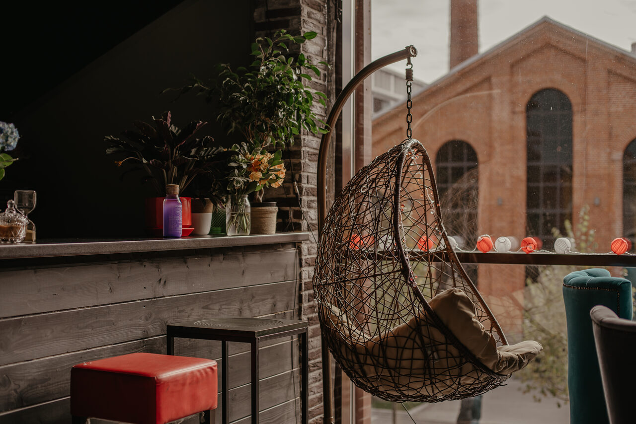 Арендовать Над Москвой Светлый лофт с высокими потолками