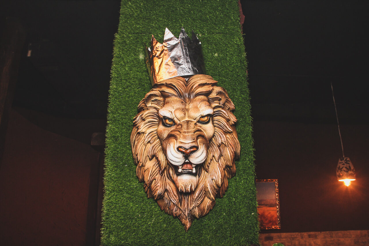 Арендовать KING PALACE LOUNGE BAR