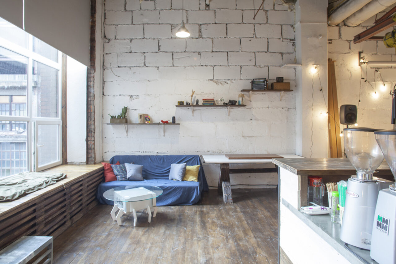 Арендовать WoodStudios Индустриальный лофт для творчества