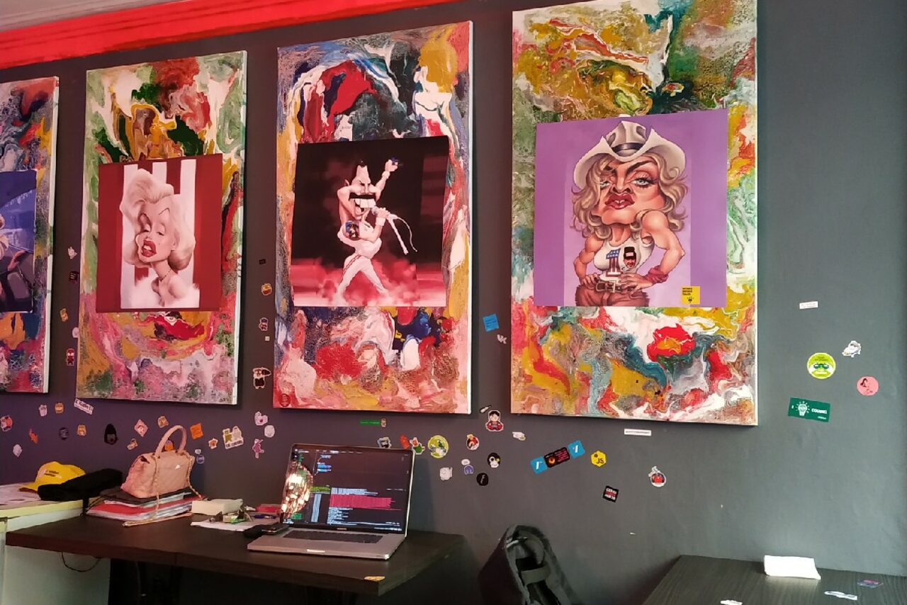 Арендовать Лофт для вечеринок с барной стойкой