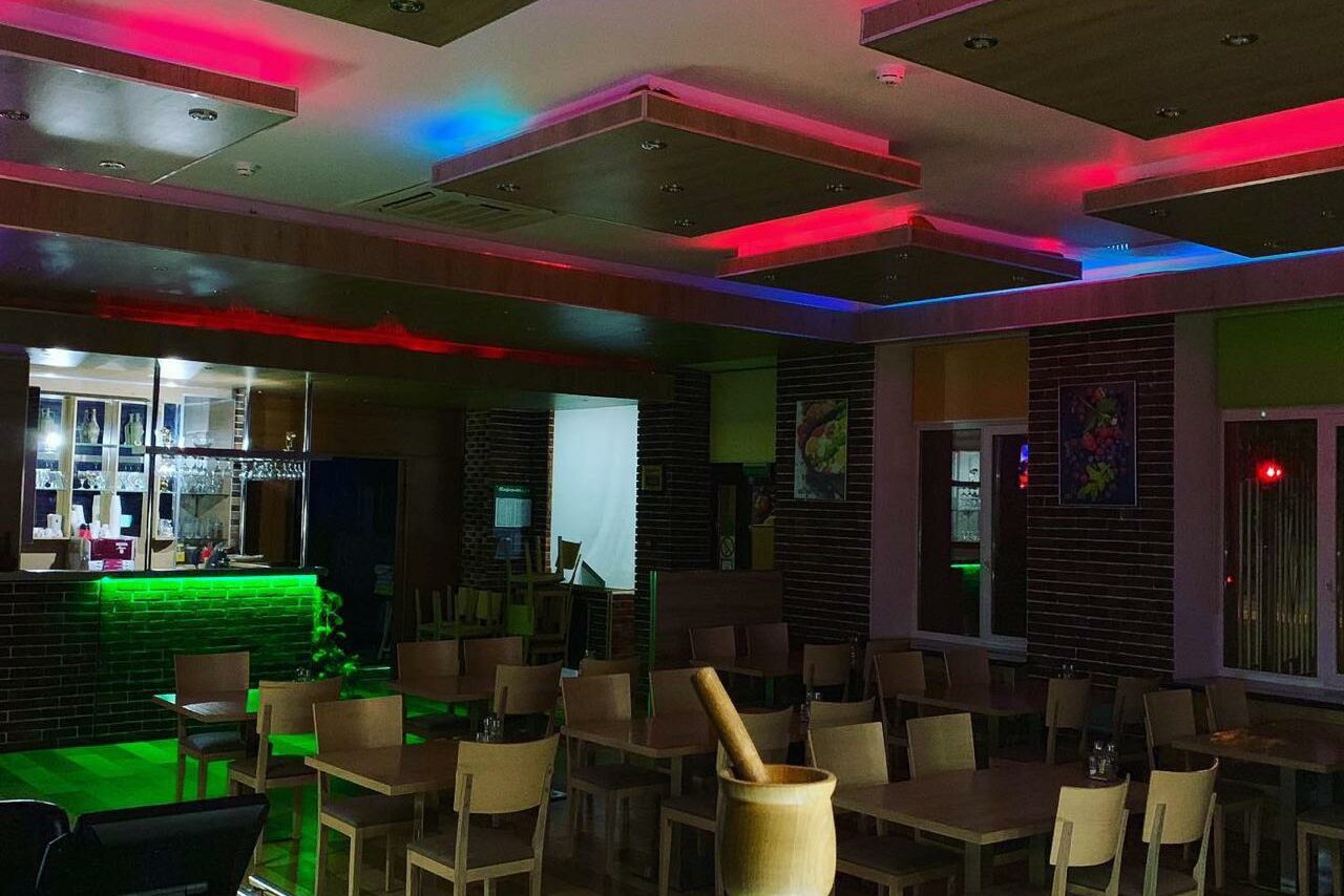 Арендовать Роскошный банкетный зал