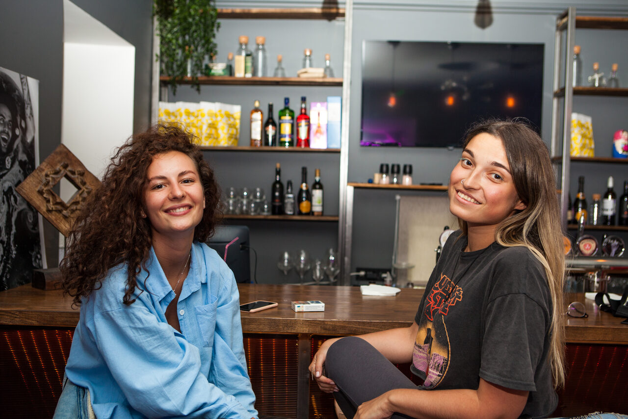 Арендовать Стильный бар