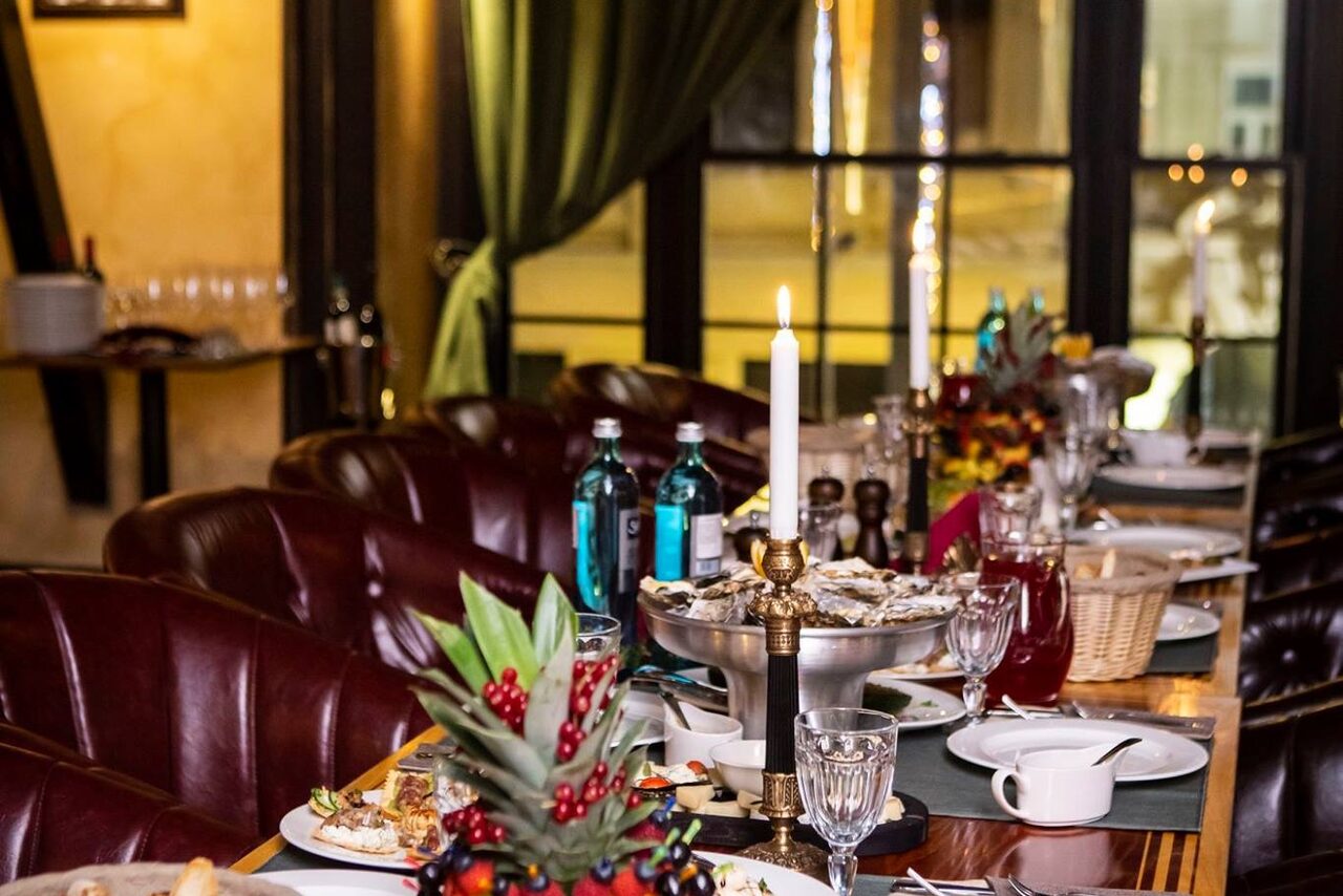 Арендовать Гастрономический бар EMBERS Бар в стиле Ар-Деко под закрытие