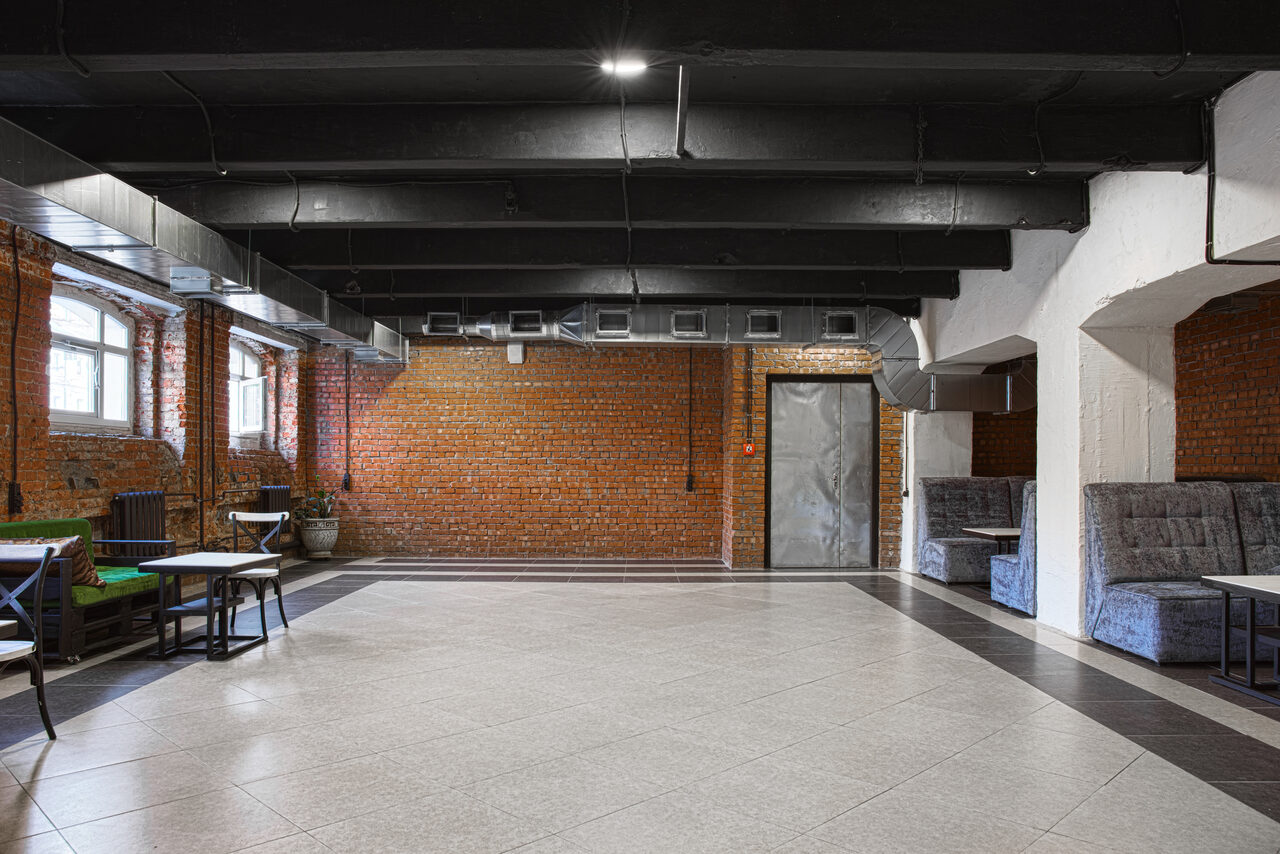 Арендовать Бизнес-центр Новослободский Лофт с кирпичными стенами