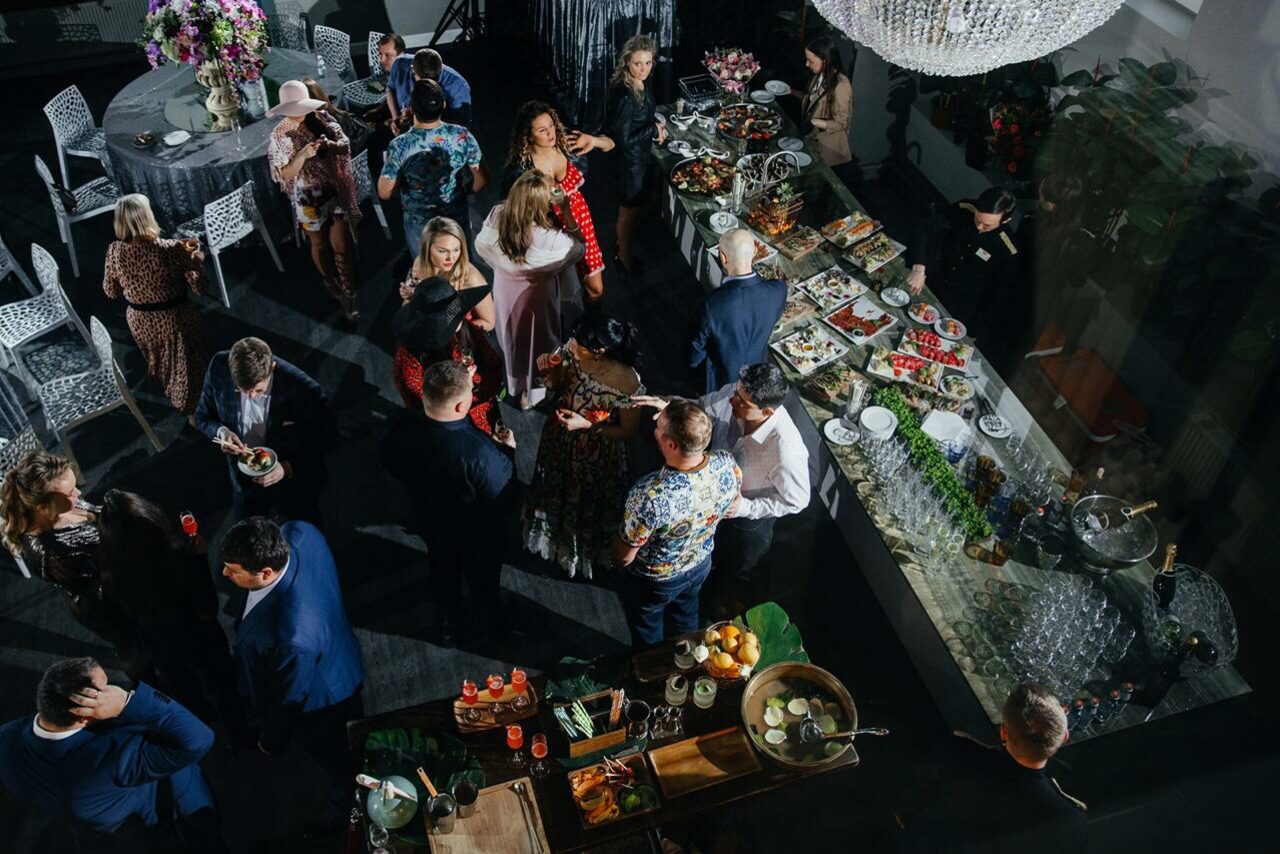 Арендовать Просторный лофт на Ваське