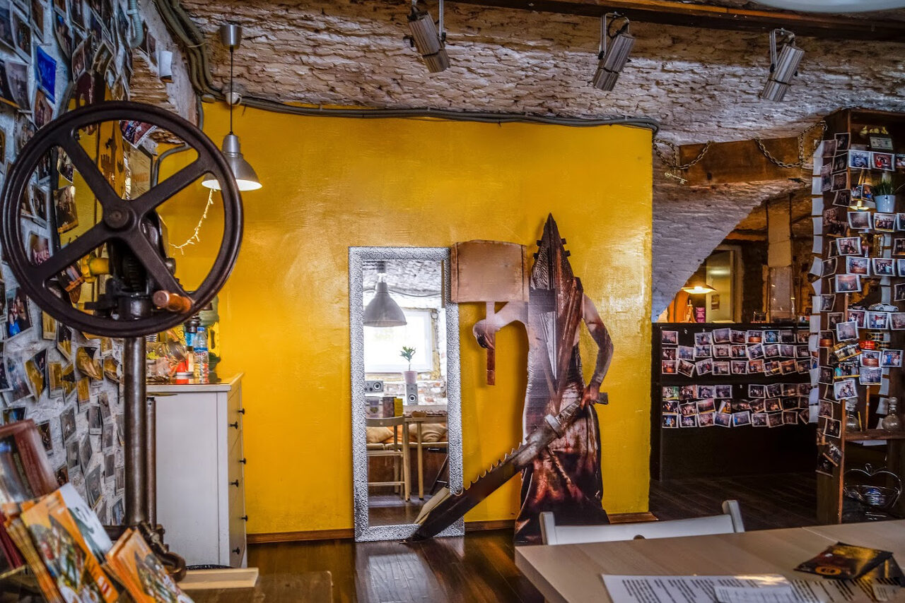 Арендовать «Взаперти» Лофт со сводчатым потолком