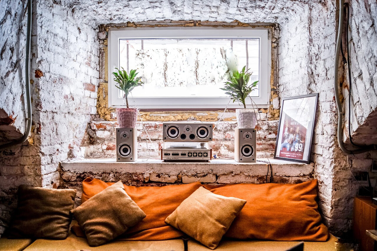 Арендовать «Взаперти» Лофт со сводчатым потолком